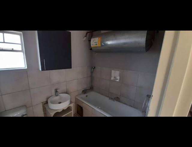 2 BEDROOM APARTMENT FOR SALE IN FLEURHOF